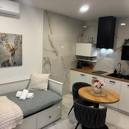 Apartamento Little Piest'any