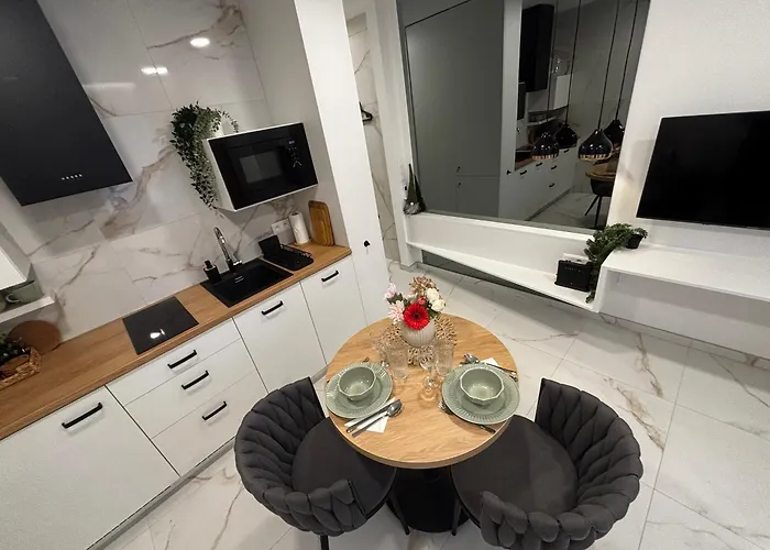 Little Апартаменты *